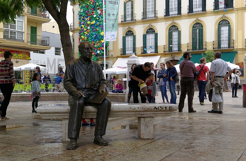 Picasso en la Plaza